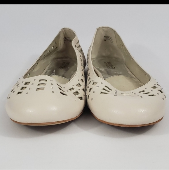 Michael Kors Cream Beaded/Woven Flats Size 9 - Picture 3 of 7